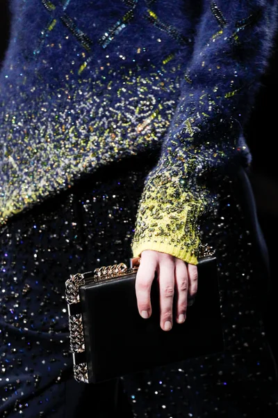 Look 95